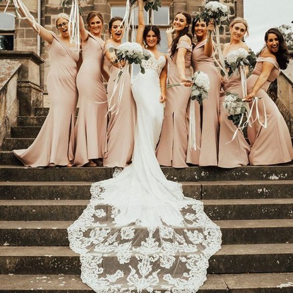 NEW ENZOANI MCKINLEY WEDDING DRESS, UNALTERED - Picture 2 of 11